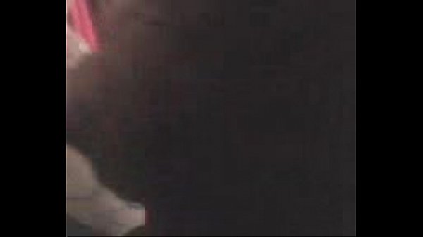 Santiboy3 amateur girl gives blow job