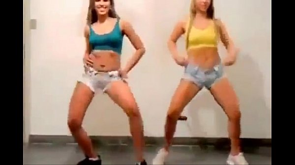Kazie girlfriends dancing funk 1 amateurs twerking novinha rebolando