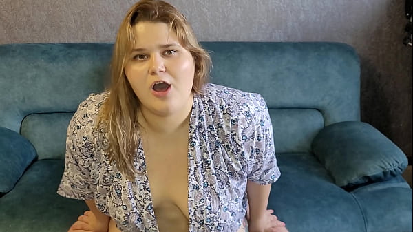 PeachCloud fucks big-ass milf missionary style and cums inside