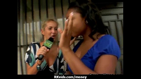 Teen girl Medapascal offers sex for money