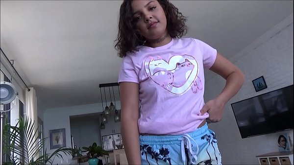 Ella Cruz and Alex Adams family roleplay therapy session