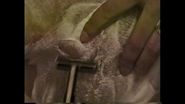 Miller54 films his shaved pussy girlfriend in the bath