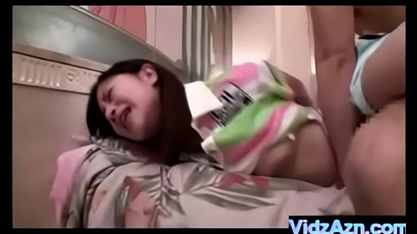 Japanese teen gets facial cumshot