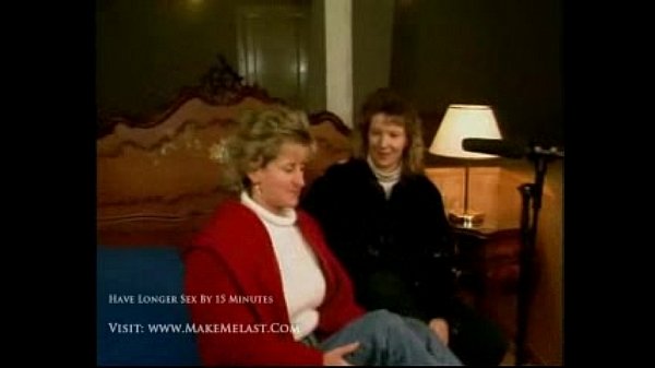 Mature lesbians Fely and friends horny chat turns hardcore