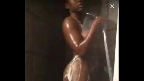 Dalastman and Gabunnies Shower Scene Atlanta Stripper Show