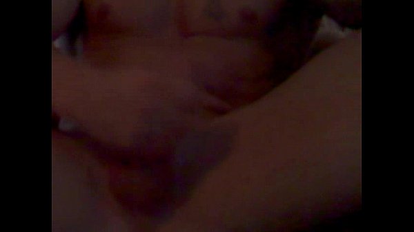 Guy uses buttplug for intense solo anal play