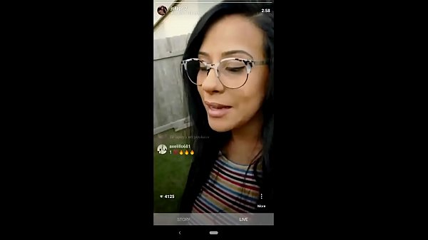 Husband surprises brunette Puerto Rican wife Jollapr live on Instagram outdoors in Puerto Rico