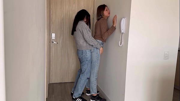 Colombian lesbian lovers Scarlethanc and Chanel tribbing