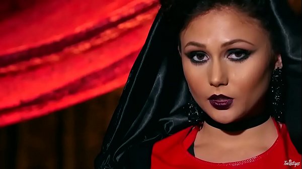 Ariana Marie vampire lingerie blowjob