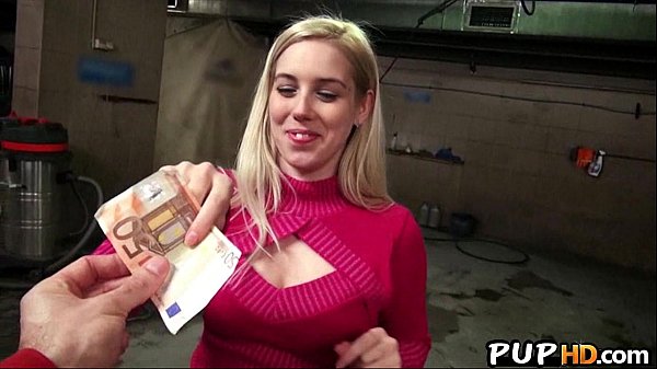Teen blonde fucked outdoors by stranger