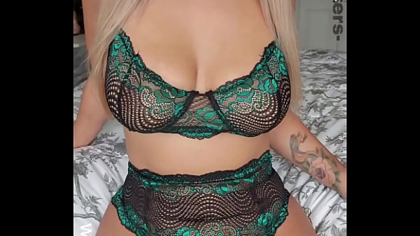 Scarlet Winters tries on lingerie and gets horny