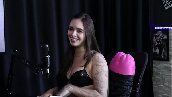 She was always very naughty, but she left the job because she was harassed, and when she did a gang bang... - Bahala Model & DJ Rafa Loira