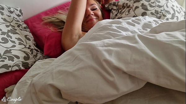 Friend wakes up sleeping wife with fingering while husband is away