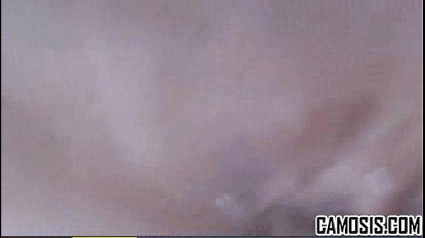 Amateur girl uses butt plug and fingers herself