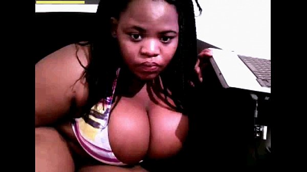 bbw ebony webcam model shows off big tits and ass