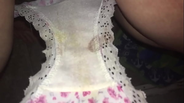 Goddessamandaxxx creamy pussy after bathroom