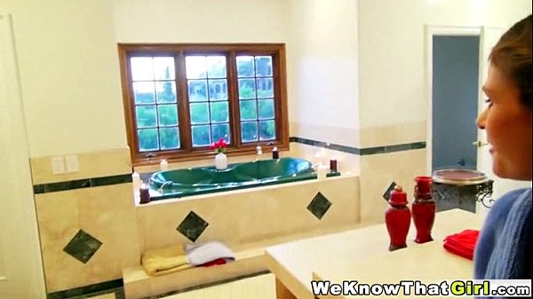 Lara Brookes teen exgf blowjob