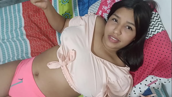 Stepsister Keilimar Gomez gives me a blowjob and handjob