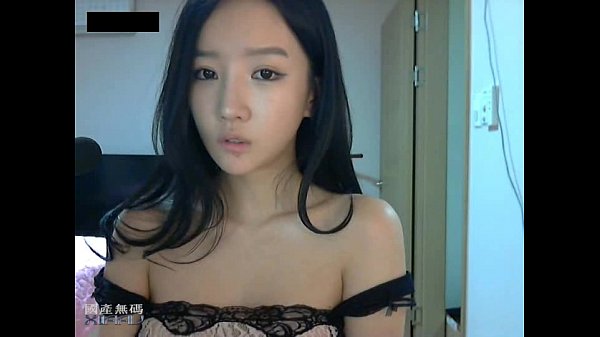 Busty Asian amateur Soleil1108 dances