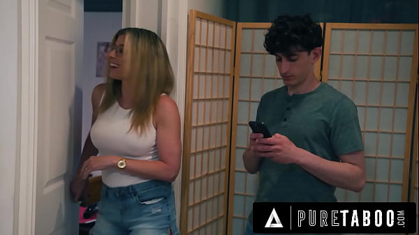 Cory Chase catches stepson with nerdy girlfriend Leana Lovings