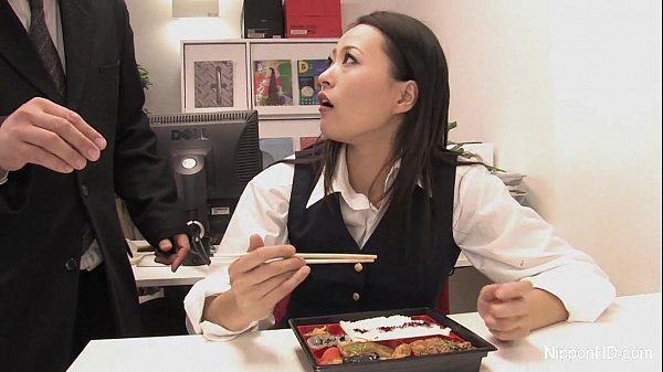 Japanese brunette Puba gives office blowjob