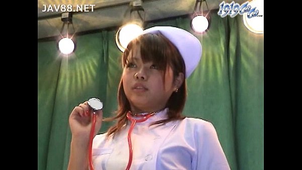 Japanese brunette milf bukkake gangbang