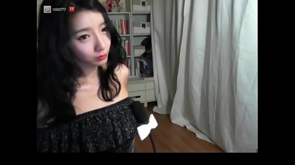 Douby69 and Seo Yun Mi's Sexy K-Pop Inspired Music Video
