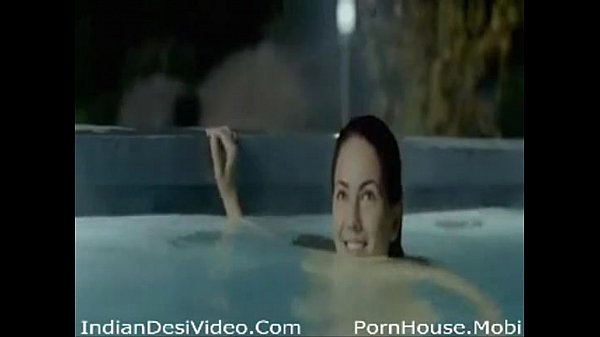 Vikranth12345's girlfriend gets fucked by sexy girl