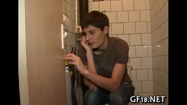 Russian girlfriend gets pussyfucked by boyfriend