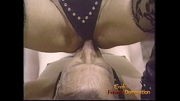 Blonde dominatrix gets pussy and feet worshiped