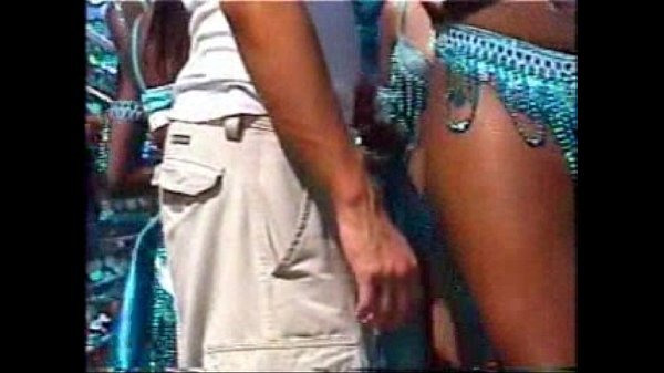 Ebony girls twerking at Miami Vice Carnival