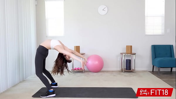 Aliya Brynn Petite Casting Flexible Fitness Dancer Gets Caught by Jay Rock