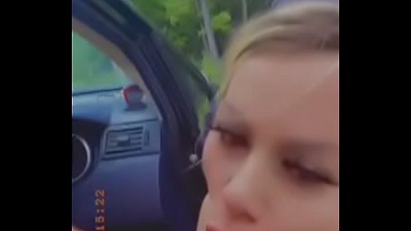 Meggxox sucks dick outside in public