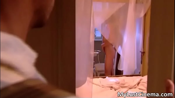 Redheaded slut from Luzigotporno performs anal sex with a black guy