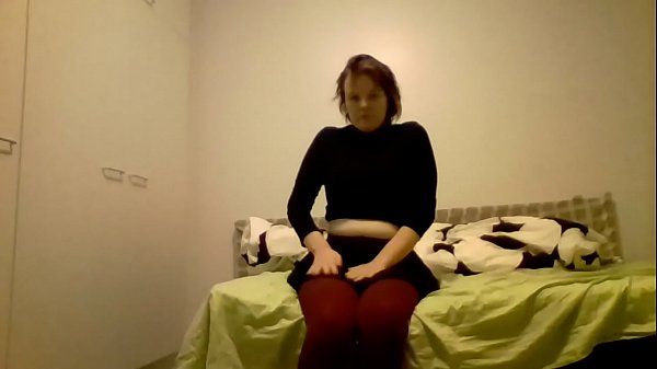 Blonde busty amateur Rawrlady25 strips and masturbates on webcam