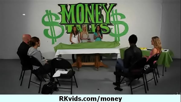 Teen girl Medapascal loves sex and gets paid