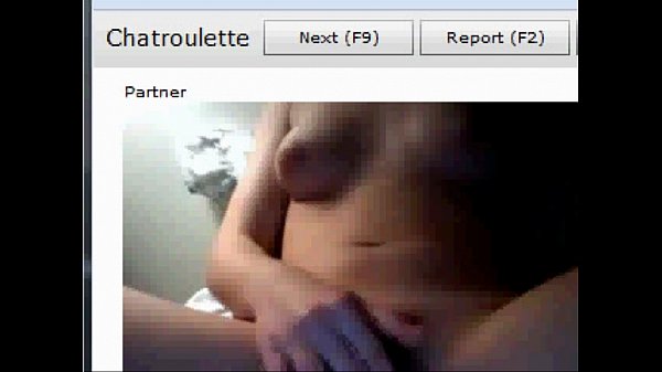 Teen girl fingers herself on webcam