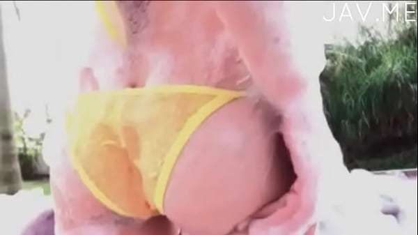 Japanese amateur gets fucked and cummed on