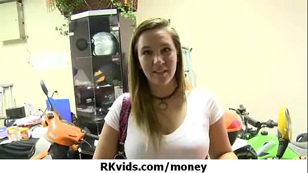 Teen hooker gets paid for sex with Medapascal