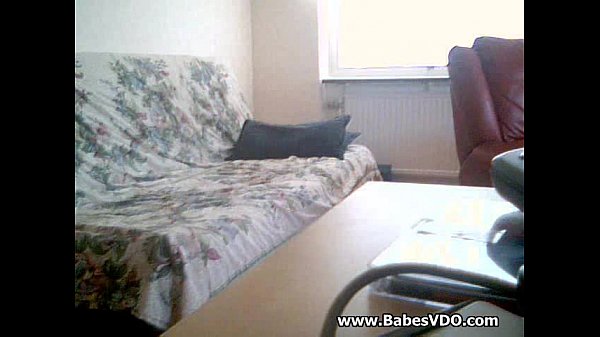 Amateur woman gets caught on hidden cam while having hardcore sofa sex