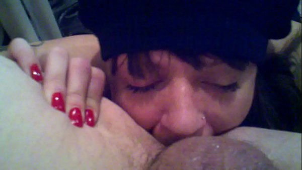 Tattoed girl gives deepthroat facefuck to boyfriend