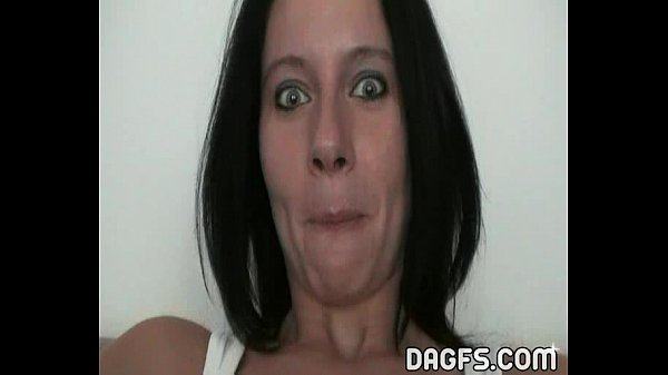 Amateur Gfs brunette Enza big tits tease milf close up