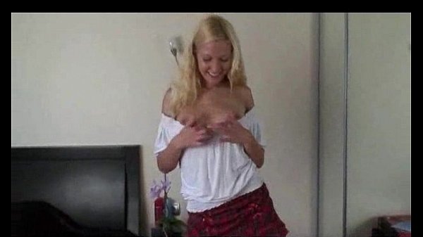hairy pussy gets fucked and gaped