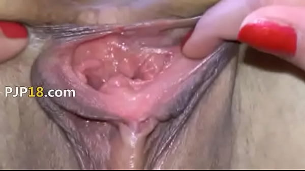 Czech Mischel masturbates for you