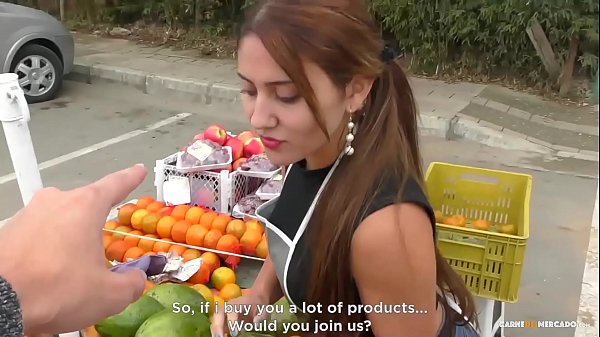 Latina babe Melissa Lujan gets pounded by Carne Del Mercado
