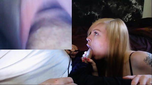 Gamergirlroxy Deep Inside Her Beautiful Tits in Hardcore Endoscope Butt Fun