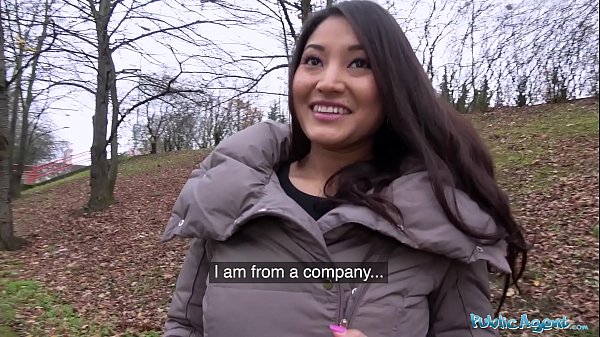 Cristina Miller fucks stranger in woods for cash - Amateur POV sex with a big cock