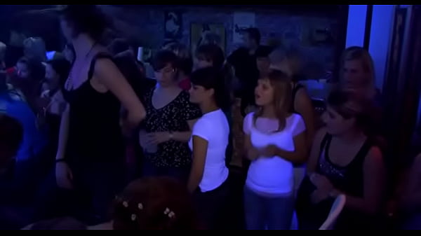 Shaved Jerk Leaking Anything and Hilelehir Interracial Orgy