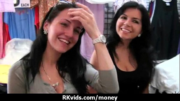 Medapascal teen whore gets paid for sex