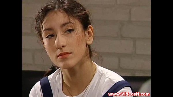 Turkish brunette Sibel Kekilli anal sex